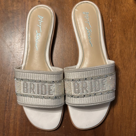 Betsey Johnson bride sandals - Picture 3 of 4